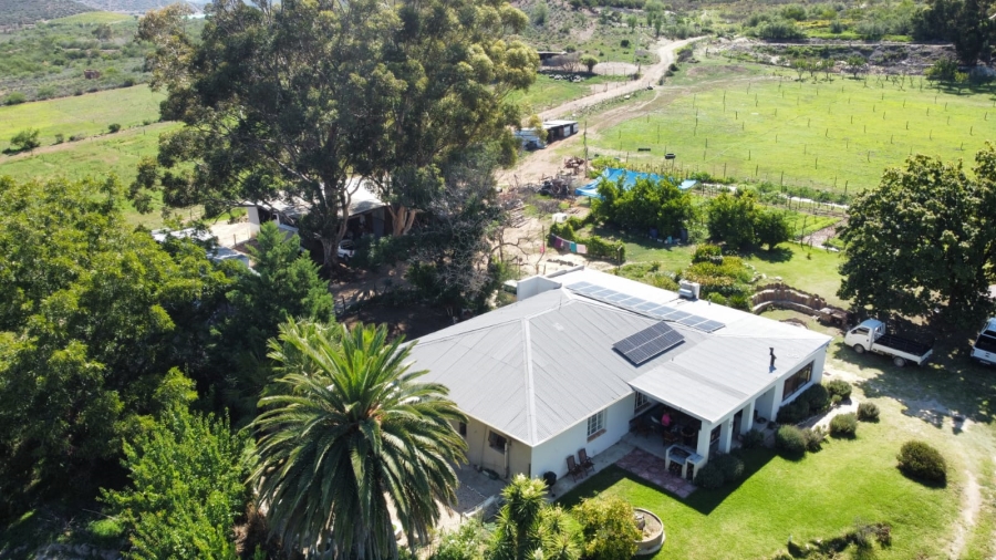 5 Bedroom Property for Sale in Ladismith Rural Western Cape